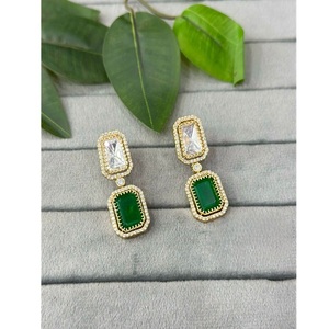 ต่างหูแฟนซีประกายเพทายสุดหรูต่างหูผู้หญิงหรูหราสำหรับใส่ไปงานปาร์ตี้เครื่องประดับแฟชั่นประดับด้วยหินเพทายสำหรับเป็นของขวัญ - Product Image 1