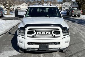Neatly Used 2018 R-a-m 3500 Laramie 4x4 Plus Accident Free LHD/RHD <b>Drive</b> - Product Image 4