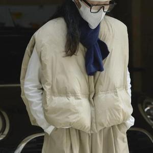 Femmes automne hiver Streetwear coréen décontracté col rond gilet rembourré chaud sans manches haut ample imprimé tissu Mwen femmes - Product Image 3