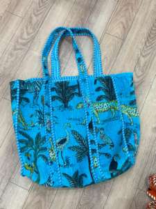 Super Sale on High Quality <b>Velvet</b> <b>Quilted</b> Leather Tote Jhola Market Bag for Women New Arrival Large Shopping Bag for Her - Product Image 5