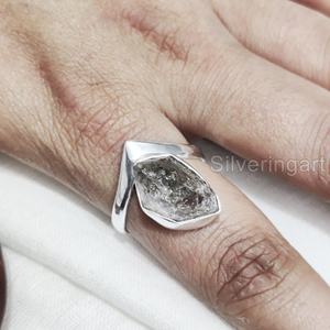 Joyería de piedra cruda anillo de mujer Natural áspero Herkimer diamante piedra preciosa V corona banda Navidad 925 anillo de plata esterlina - Product Image 2