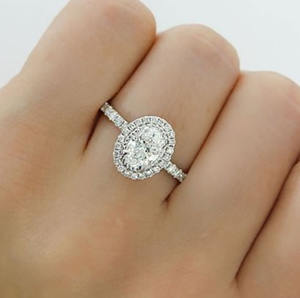 Anillo de Compromiso de Plata de Ley 925 con Circonita Cúbica, Corte Ovalado, Engaste de Puntas, Anillo de Boda para Mujer, Joyería Personalizada, Estilo Moderno para Fiestas - Product Image 1