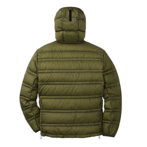Veste matelassée pour homme de haute qualité pour l'automne avec col montant, logo personnalisé, rembourrage en polyester - Product Image 6