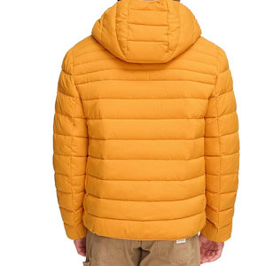 Nouvelle veste matelassée de qualité supérieure pour hommes et qualité supérieure Personnaliser la conception Haute qualité Vente à chaud pour les hommes Veste matelassée - Product Image 3