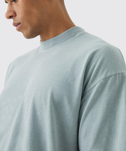 Venta al por mayor de calidad de Exportación personalizada de gran tamaño de cuello extendido lavado camisetas de manga corta de los hombres - Product Image 3