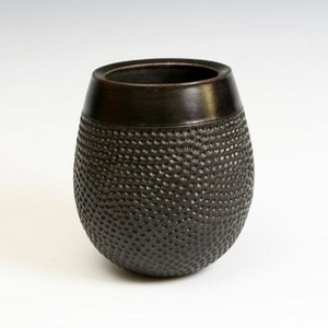 Élégant Unique Texture Designer Haute Qualité Standard Métal Fabriqué Noir Couleur Poudre Enduit Fleur Vase Décor À La Maison Fournitures - Product Image 6