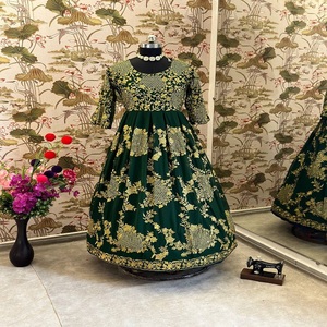 Vestido Anarkali DE TRABAJO bordado de Georgette de imitación de diseñador más reciente de FabZone - Product Image 2