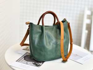 ALW Sac fourre-tout en cuir véritable marron élégant pour femmes Broderie Sac à main de luxe personnalisable Fermeture à glissière Chaînes Décoration OEM - Product Image 2