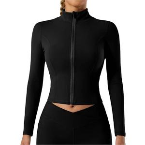 Ensemble de yoga personnalisé pour femmes, vêtements de sport, haut court, legging, ensemble de yoga 3 pièces - Product Image 3