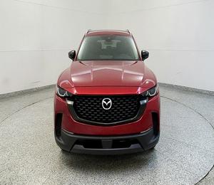 Mazda CX-50 2.5 S Preferred AWD 2024 d'occasion, en parfait état, faible kilométrage, en stock, offert à un prix incroyable - Product Image 1