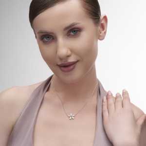 Elegante Collar con Colgante de Flor en Forma de Pera de 2.66 Ct para Mujer en Oro Blanco de 14K con Diamantes - Product Image 3