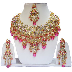 Juego de Joyas de Novia Clásicas Chapadas en Oro con Circonita Real India, Última Elegancia Tradicional con Acabado Regio para Mujer - Product Image 1