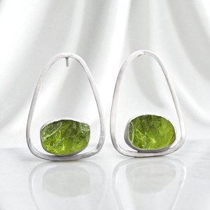 Rough Peridot Gemstone Sterling Silver Drop Earrings Customized <b>Designer</b> Women Earrings Birthstone Wholesale <b>Jewelry</b> - Product Image 1