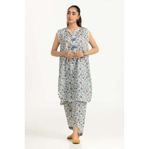 ชุดเซ็ตสไตล์โบฮีเมียนลำลองสำหรับผู้หญิง IUSTTS-2125 เสื้อครอปและกางเกงขาสั้นผ้าชีฟองพิมพ์ลายสำหรับฤดูใบไม้ผลิ/ฤดูร้อน - Product Image 6