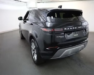 Land Rover Range Rover Evoque P250 SE 2020 soigneusement utilisé à gauche et à droite - Product Image 3