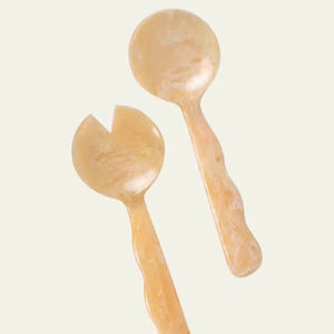 Ensemble de couverts à salade en résine de haute qualité, artisanat, marbré ambre, ustensiles de service de cuisine, forme organique, vaisselle, accessoires de table - Product Image 1
