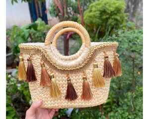 Sac naturel de jacinthe d'eau du Vietnam avec le sac lisse de jacinthe d'eau de finition disponible pour la vente en gros d'exportation et approvisionnement d'OEM - Product Image 2
