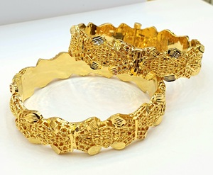 เครื่องประดับสแตนเลสชุบทอง24K สร้อยข้อมือและกำไลสไตล์แฟชั่น - Product Image 2