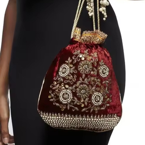 Bolsos de Mano Tipo Cubo Atiya Libas 2024, Color Granate, con Cuentas de Cristal Bordadas, Perlas y Piedras, para Eventos Nocturnos - Product Image 1