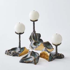 Support de bougie en laiton et aluminium sur mesure fait à la main, finition haut de gamme, style moderne, porte-bougie, décoration d'intérieur haut de gamme - Product Image 4