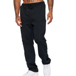 ร้อนขายที่กําหนดเองผู้ชายสีดําผ้าฝ้ายหนา Flared ซ้อนกางเกงคาร์โก้สําหรับขายผู้ชายกลางแจ้งกางเกงจ๊อกกิ้งคาร์โก้ - Product Image 1