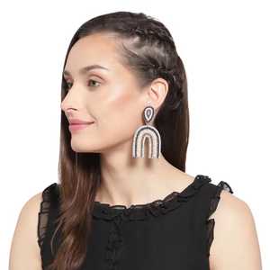 Boucles d'oreilles rondes à perles, élégantes, faites maison, style bohème, boucles d'oreilles en perles de graines, bijoux uniques, mode artisanale, design créatif - Product Image 6