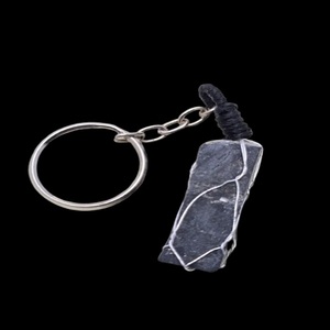 Llavero de Turmalina en Bruto, Gema con Grabado de Amor, Figura Tallada, Decoración para el Hogar, Bodas, Vacaciones, Arte de Gujarat - Product Image 3