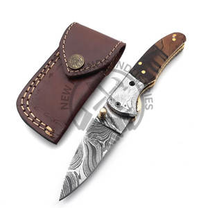 Couteau de poche pliant en acier damas personnalisable OEM manche en résine traversin gravé pour camping en plein air chasse bricolage - Product Image 4
