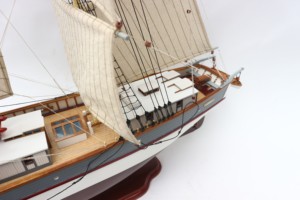 El fabricante de Gia Nhien aprueba el diseño personalizado MOQ bajo TRE KRONOR ESTOCOLMO MODELO BARCO ALTO con ALTA CALIDAD - Product Image 5