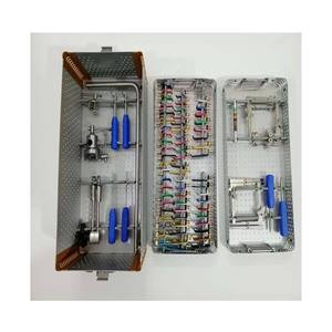 Sistema Retractor de rendimiento de grado alemán de alta calidad CS, fuente de alimentación Manual, instrumentos de cirugía de columna - Product Image 1