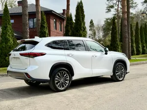 2026 HIGHLANDER IV (XU70) FACELIFT Low Mileage Sound Engine AUTOMATIC Transmission <b>Panoramic</b> roof lights Ready to Ship - Product Image 5