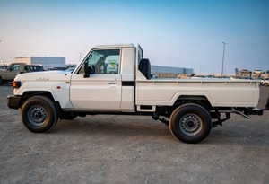 Toyota Land Cruiser PickUp 2.8L, 4 cilindros, DOHC, Turbodiésel. 3 asientos. 2 Puertas Disponibles, Precio Económico, En Venta - Product Image 5