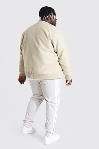 Blouson d'aviateur universitaire d'hiver pour hommes grande taille coupe-vent avec logo cousu personnalisé pour l'extérieur, léger et chaud, en polyester fini, vente en gros - Product Image 3