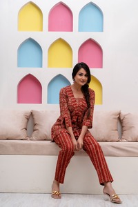 Co-ord Set Mujeres Étnico Desgaste Bordado Diseñador para bodas y eventos en algodón indio última moda 2024 hecho a mano Premium - Product Image 2