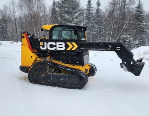 2018 JCB 3TS-8T Skid Steer Loader: Compact Power and Precision Performance - Product Image 1