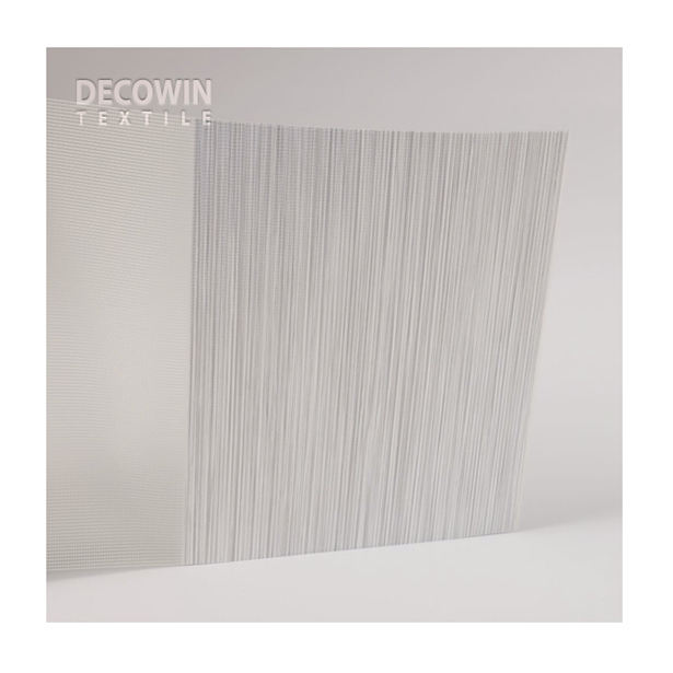 สีเทาอ่อน