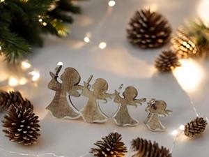 Ensemble de 3 décorations de table en métal pour arbre de Noël avec base en bois, finition rustique, parfait pour l'affichage de décoration de maison de vacances - Product Image 6