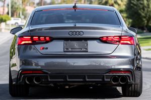 Offre exceptionnelle : Audi S5 Coupé d'occasion 2023 - Prêt à être expédié - Product Image 4