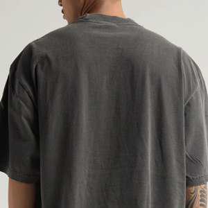 เสื้อยืดไหล่ตกของผู้ชายวัสดุผ้าฝ้ายและโพลีเอสเตอร์คุณภาพสูงทำจากวัสดุคุณภาพสูง - Product Image 5