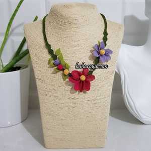 İğne Oyası Ülkü'nün Topları Kolye Lila-Pembe Moda Pembe Lila Kolye İğne Oyası Ülkü'nün Toplarıyle Tasarım - Product Image 1