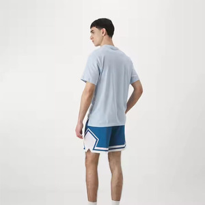 กางเกงขาสั้นออกกำลังกายผ้าไนลอนระบายอากาศน้ำหนักเบาสำหรับผู้ชายกางเกงขาสั้นวิ่งออกกำลังกายโลโก้กำหนดเอง - Product Image 4