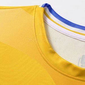 Ensemble d'uniformes de football 100% polyester sublimé de haute qualité - Product Image 3