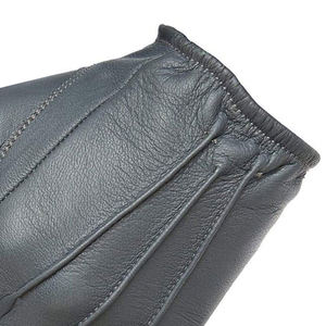 Venta al por mayor Guantes de invierno unisex con piel de oveja genuina Guantes de conducción de moda con forro de lana para hombres y mujeres - Product Image 6