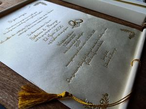 Papier de défilement de papier de satin royal avec l'impression de feuille pour des invitations de mariage - Product Image 6