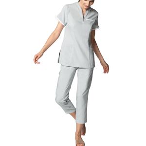 Conjunto de Uniforme Médico Personalizable de Verano, Unisex, con Logotipo Propio, Cómodo y Transpirable - Product Image 2