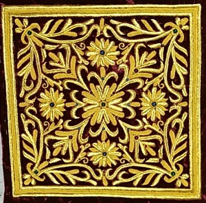 Fabriqué à la main doré Floral Zardozi panneau mural carré velours broderie Art décor maison décorative tenture murale article dans le monde entier - Product Image 4