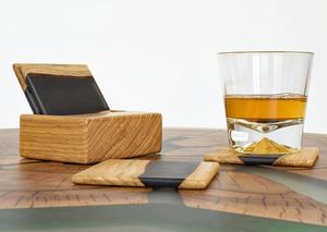 Ensemble de sous-verres en résine et bois de qualité supérieure de 4 pocs avec support Ensemble de sous-verres époxy noirs modernes Sous-verre de cuisine - Product Image 5