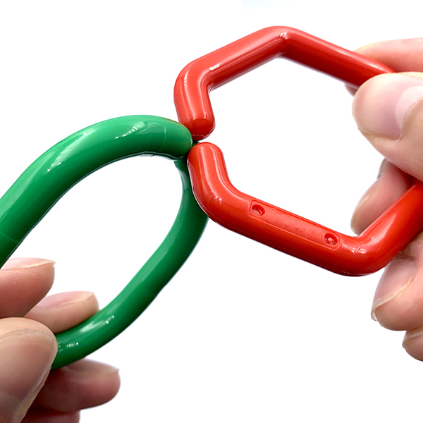 20 Pcs Non-Toxic Plastic Chain Link Toy - Big Mix Shapes for Ages