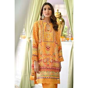 Robe bohème en mousseline de soie couleur safran pour le printemps et l'été - Product Image 1