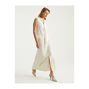 Top de Punto Satinado con Detalles de Encaje para Mujer BGN - Hecho en Turquía - Product Image 2